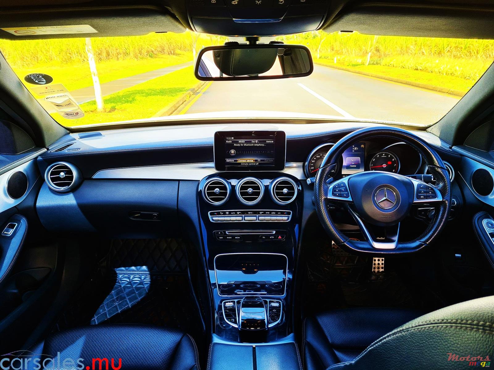 2016' Mercedes-Benz C-Class C180 AMG Line photo #6