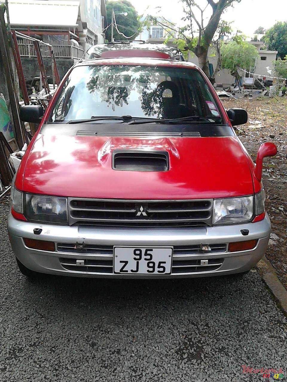 1995' Mitsubishi RVR photo #3