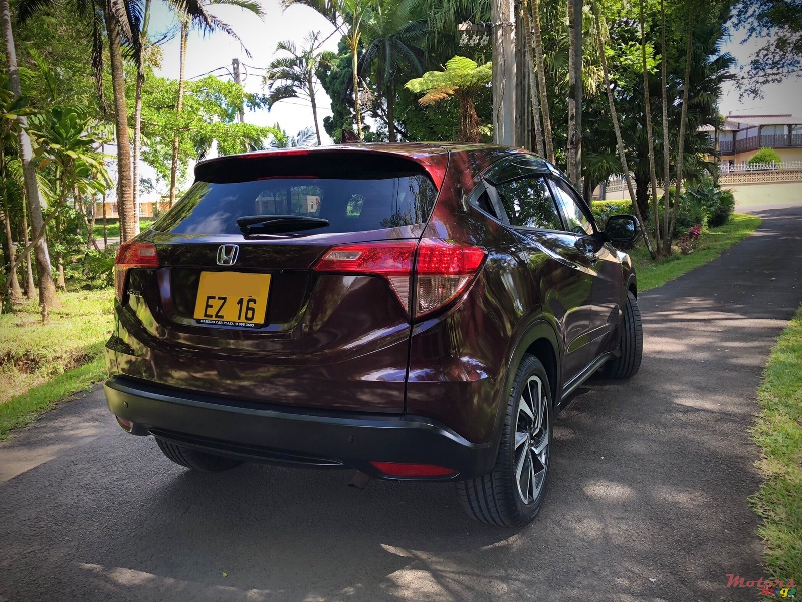 2016' Honda Vezel photo #3