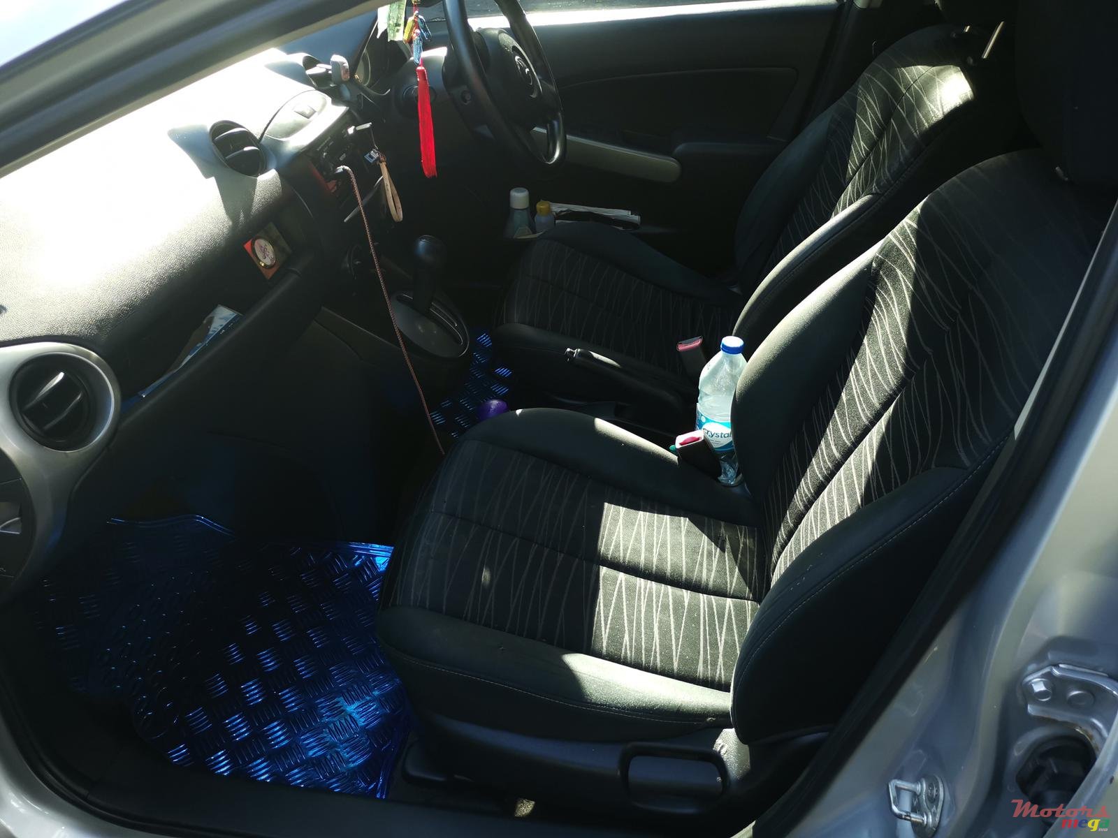 2008' Mazda Demio photo #5