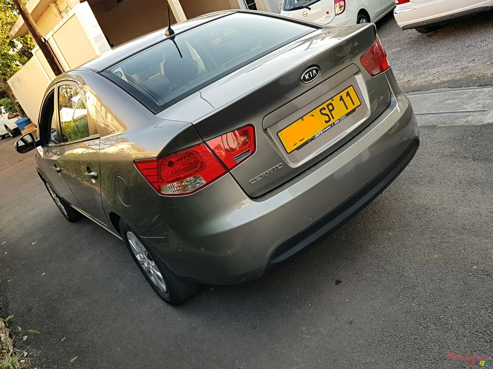 2011' Kia Cerato photo #4