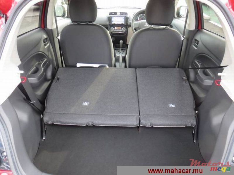 2013' Mitsubishi MIRAGE photo #3