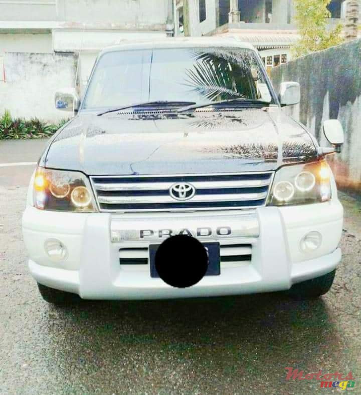 1998' Toyota Land Cruiser Prado photo #3