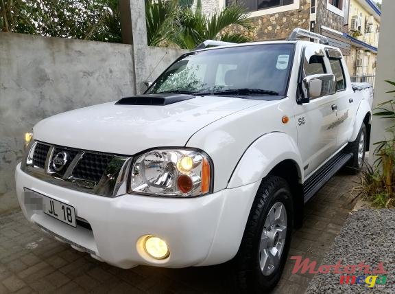 2018' Nissan Hardbody photo #1