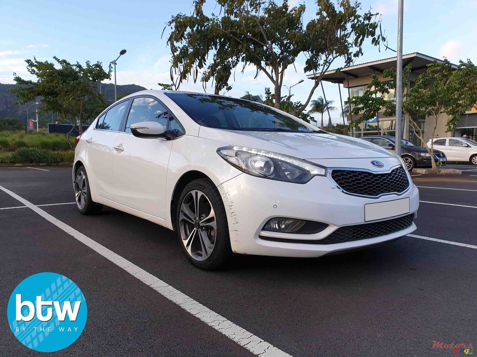 2013' Kia Cerato Sx Pack photo #3