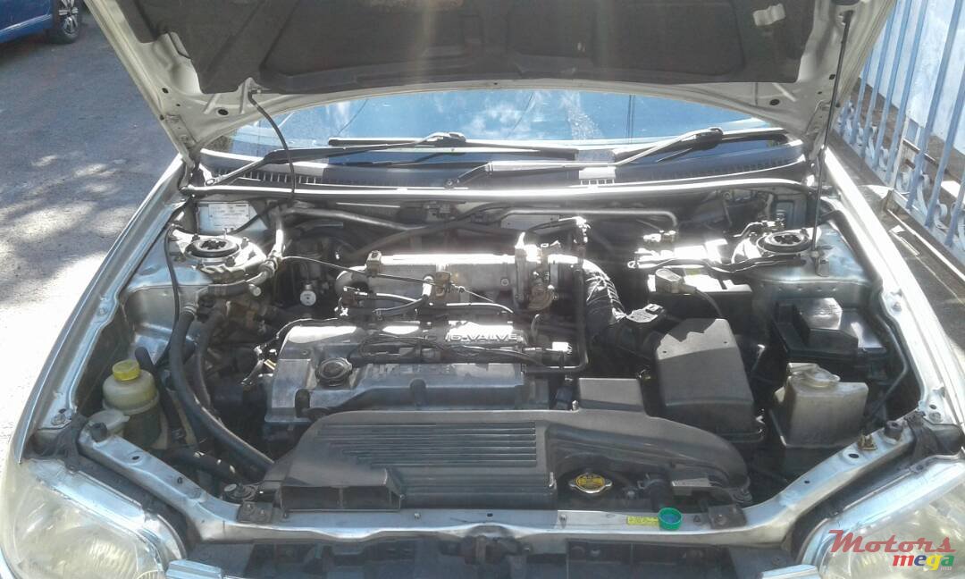 2003' Mazda Familia photo #5