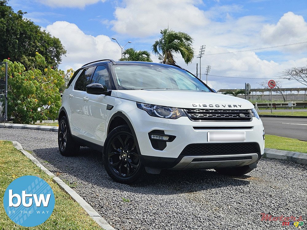 2019' Land Rover Discovery SPORT photo #1