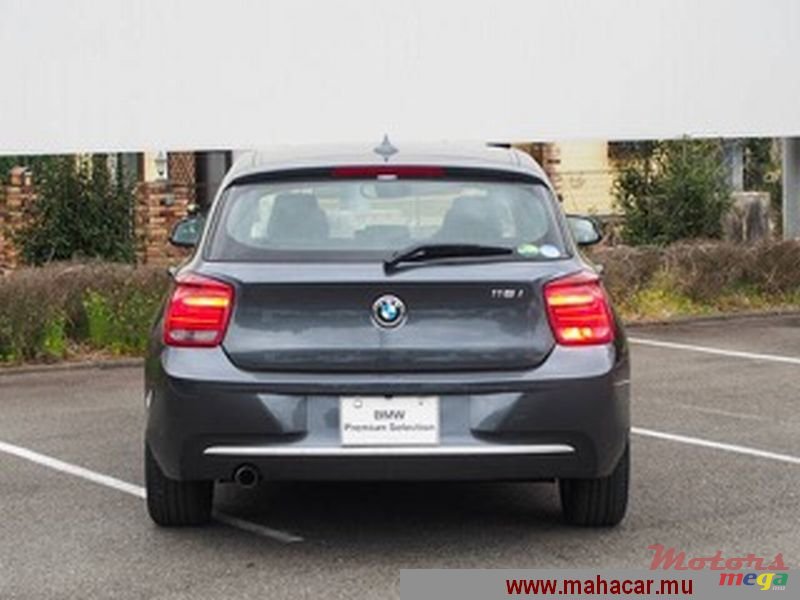 2012' BMW 116i photo #6