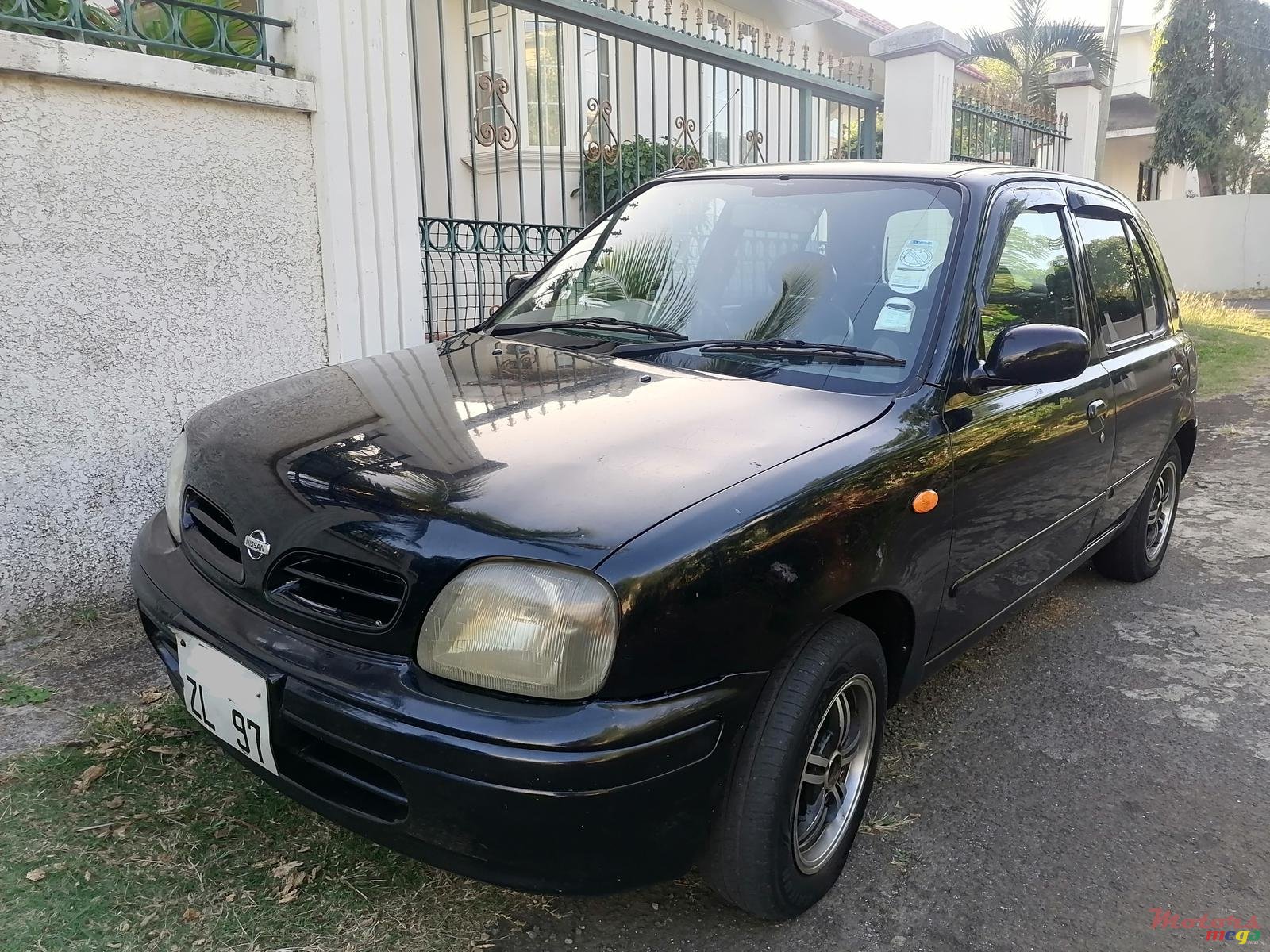 1997' Nissan March photo #3