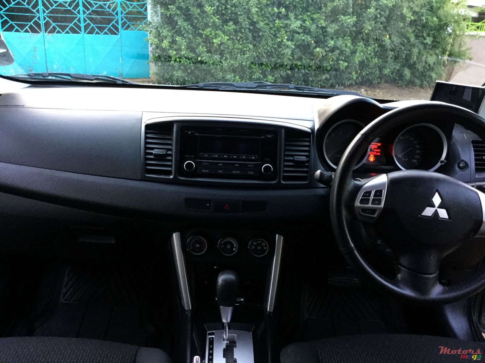 2017' Mitsubishi Lancer EX photo #7