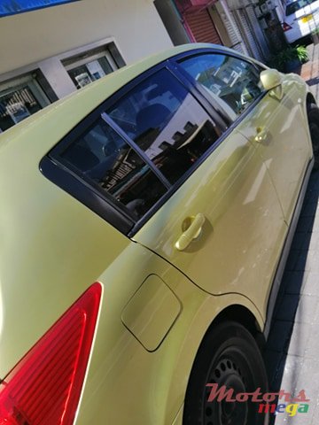 2007' Nissan Tiida photo #2