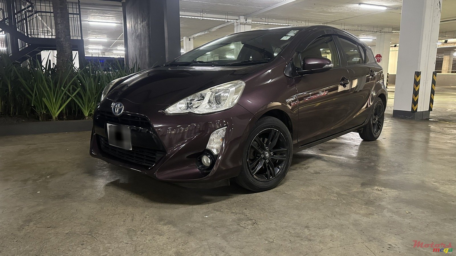 2015' Toyota Aqua photo #7