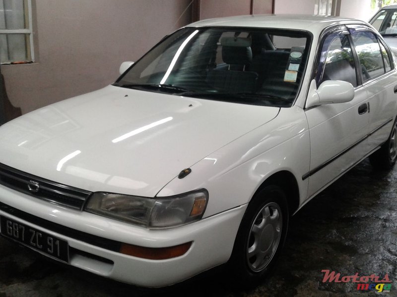 1991' Toyota Corolla photo #2