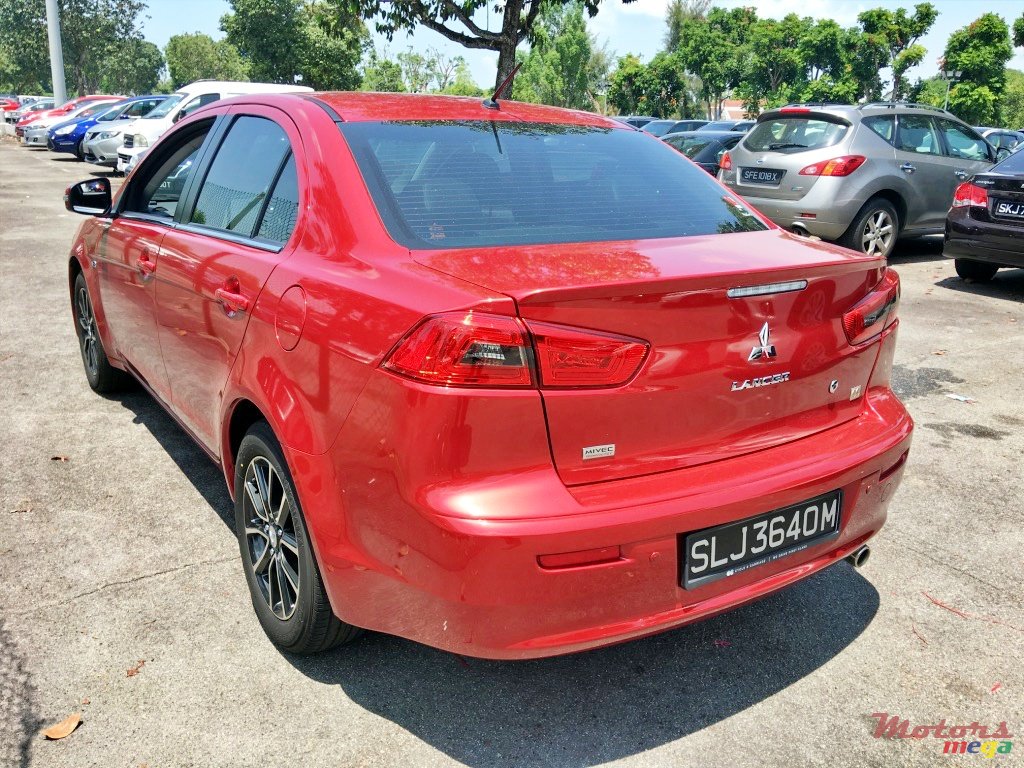 2016' Mitsubishi Lancer EX photo #2