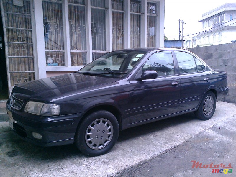 1999' Nissan Sunny B15 photo #2