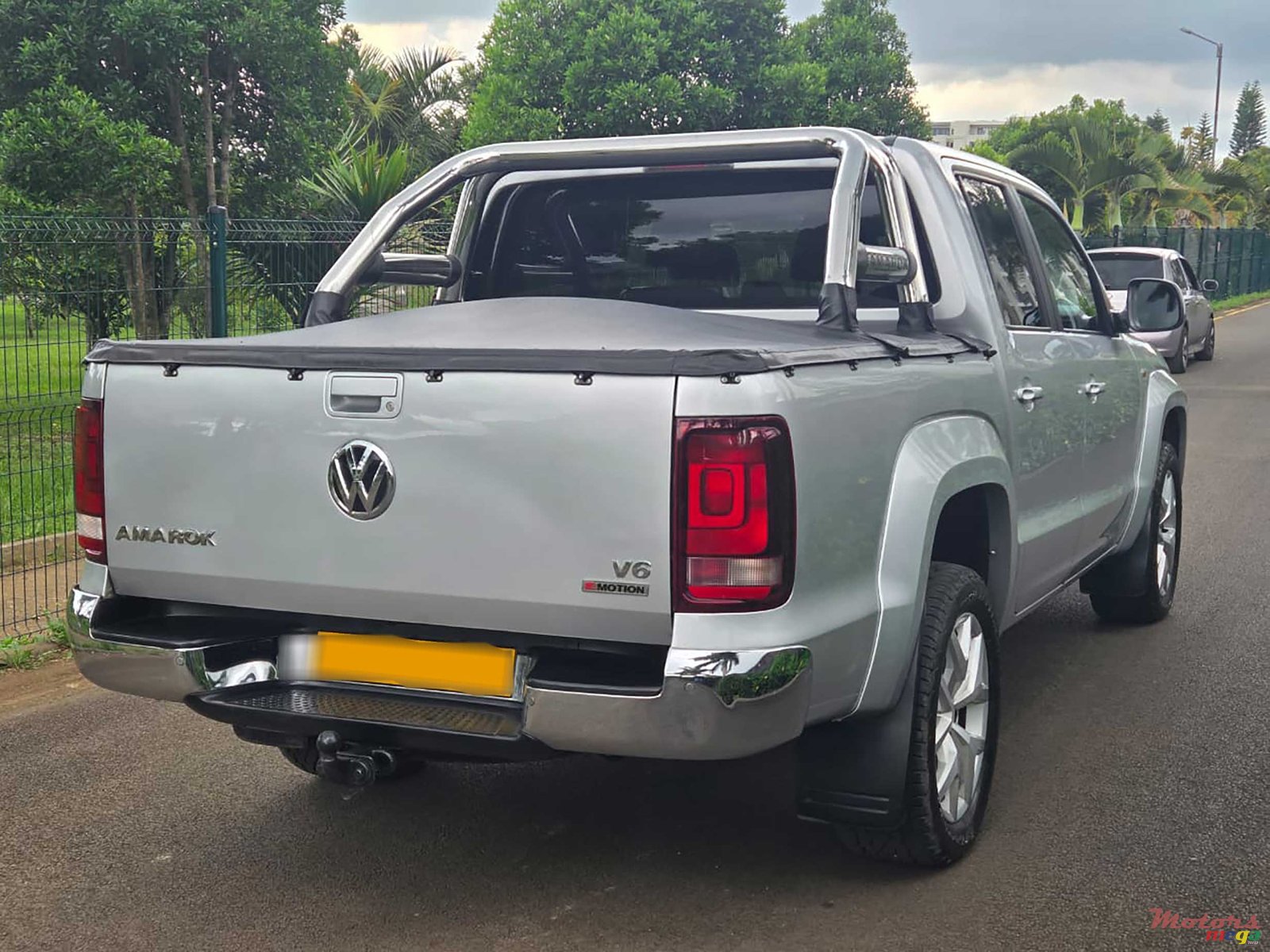 2019' Volkswagen Amarok 3.0 V6 TDI 4Motion photo #4