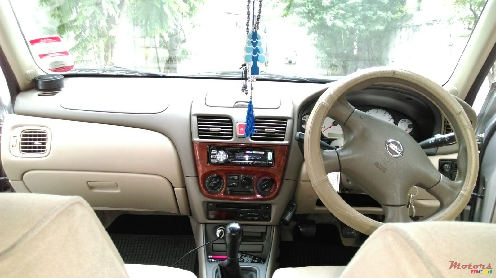 2006' Nissan Sunny photo #5