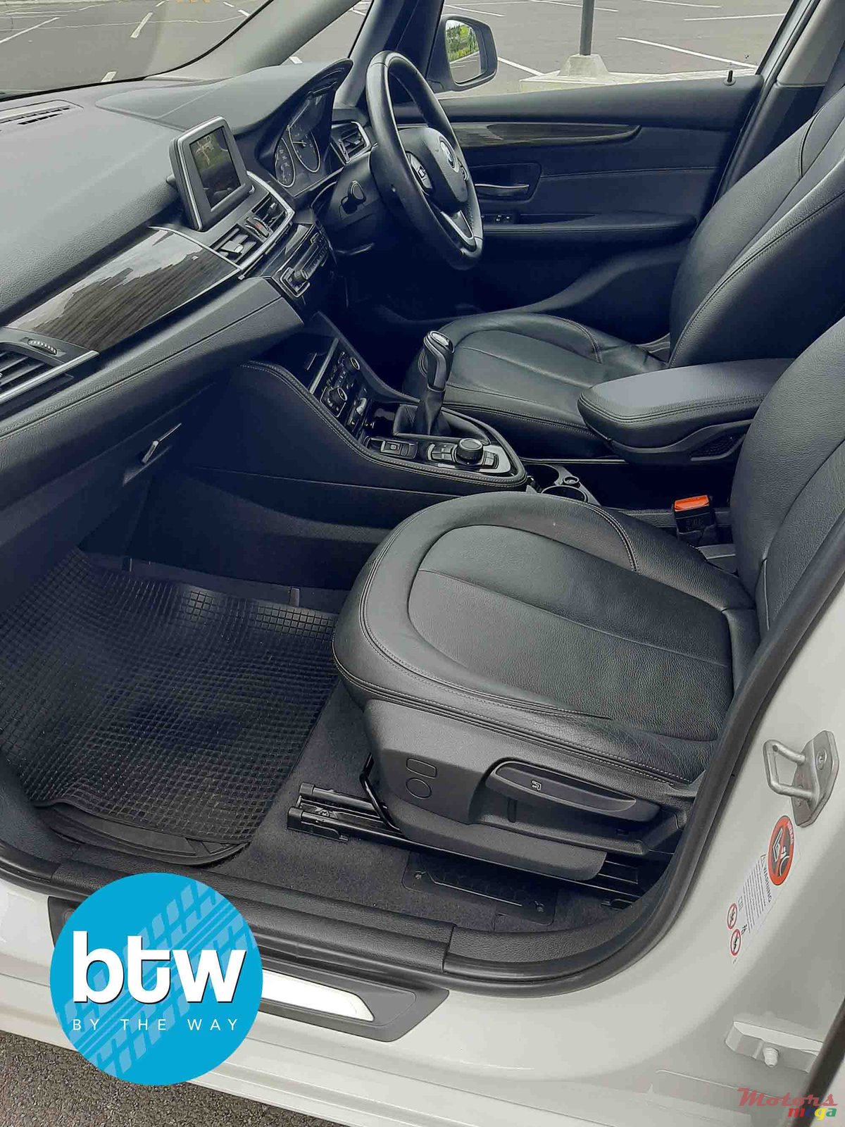 2015' BMW 2 Series photo #5