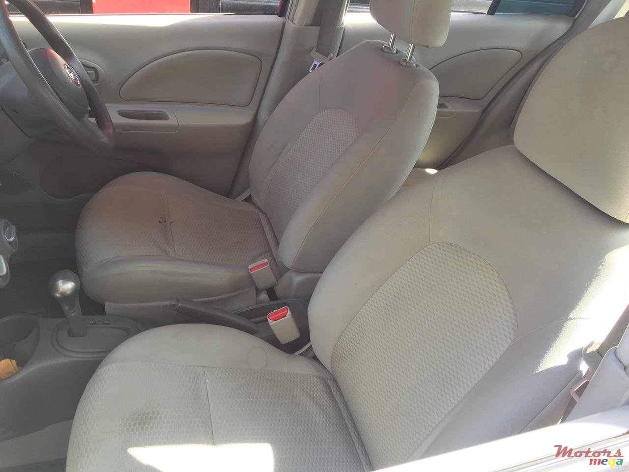 2011' Nissan March photo #6