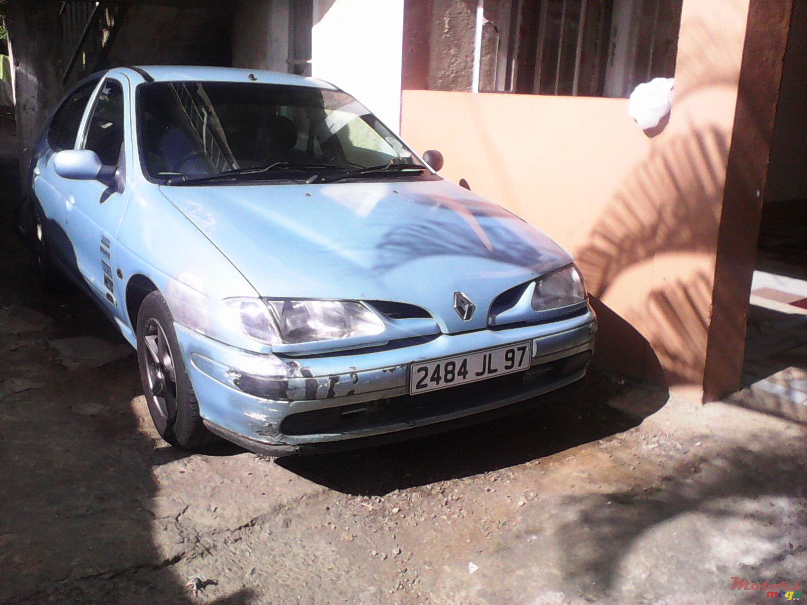 1997' Renault Megane photo #1