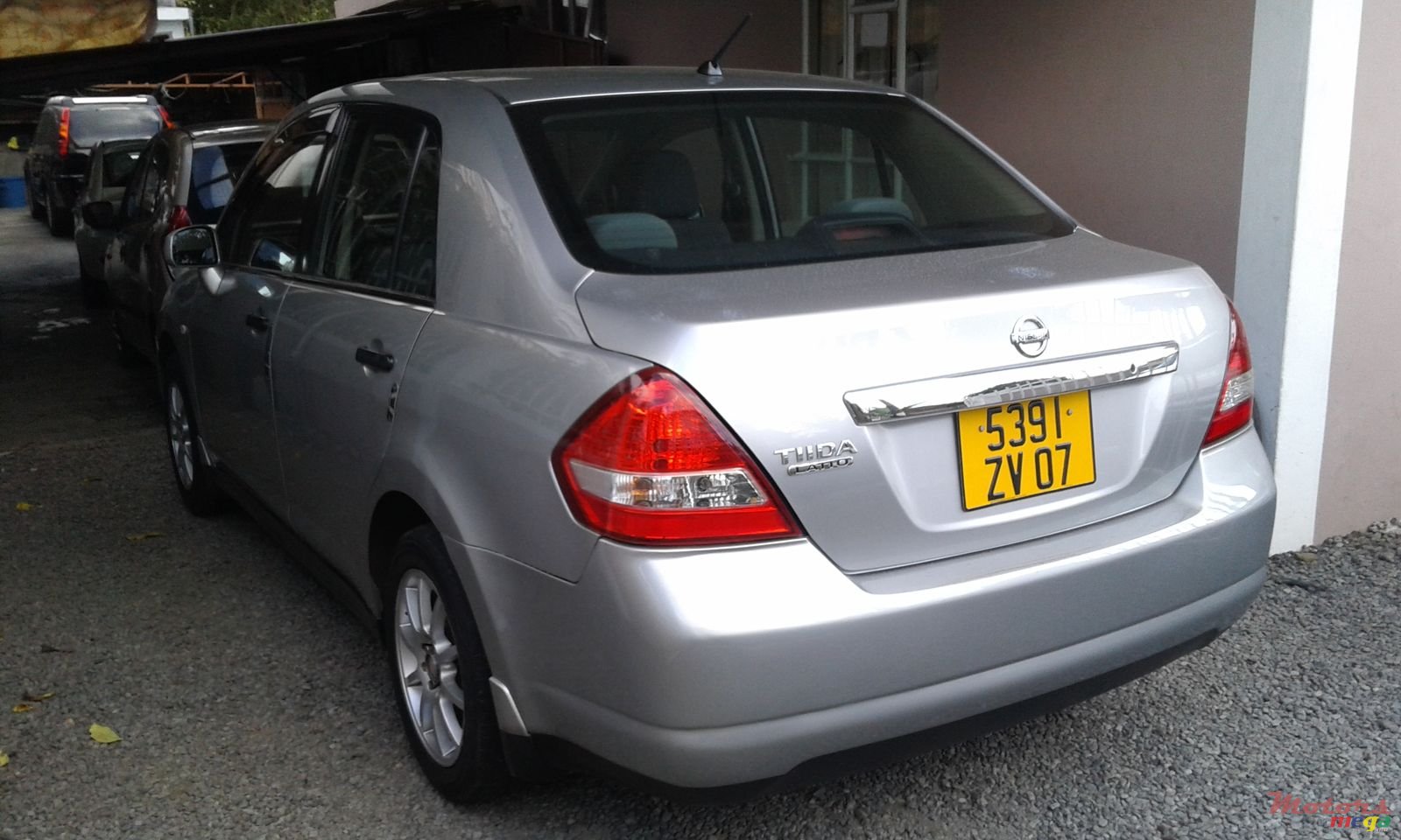 2007' Nissan Tiida photo #3