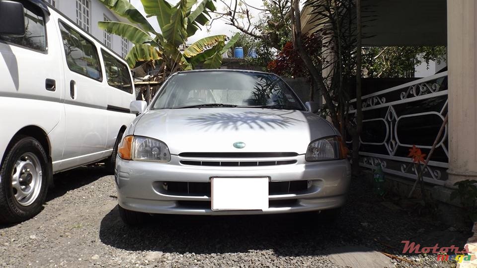 1998' Toyota Starlet Reflect photo #1