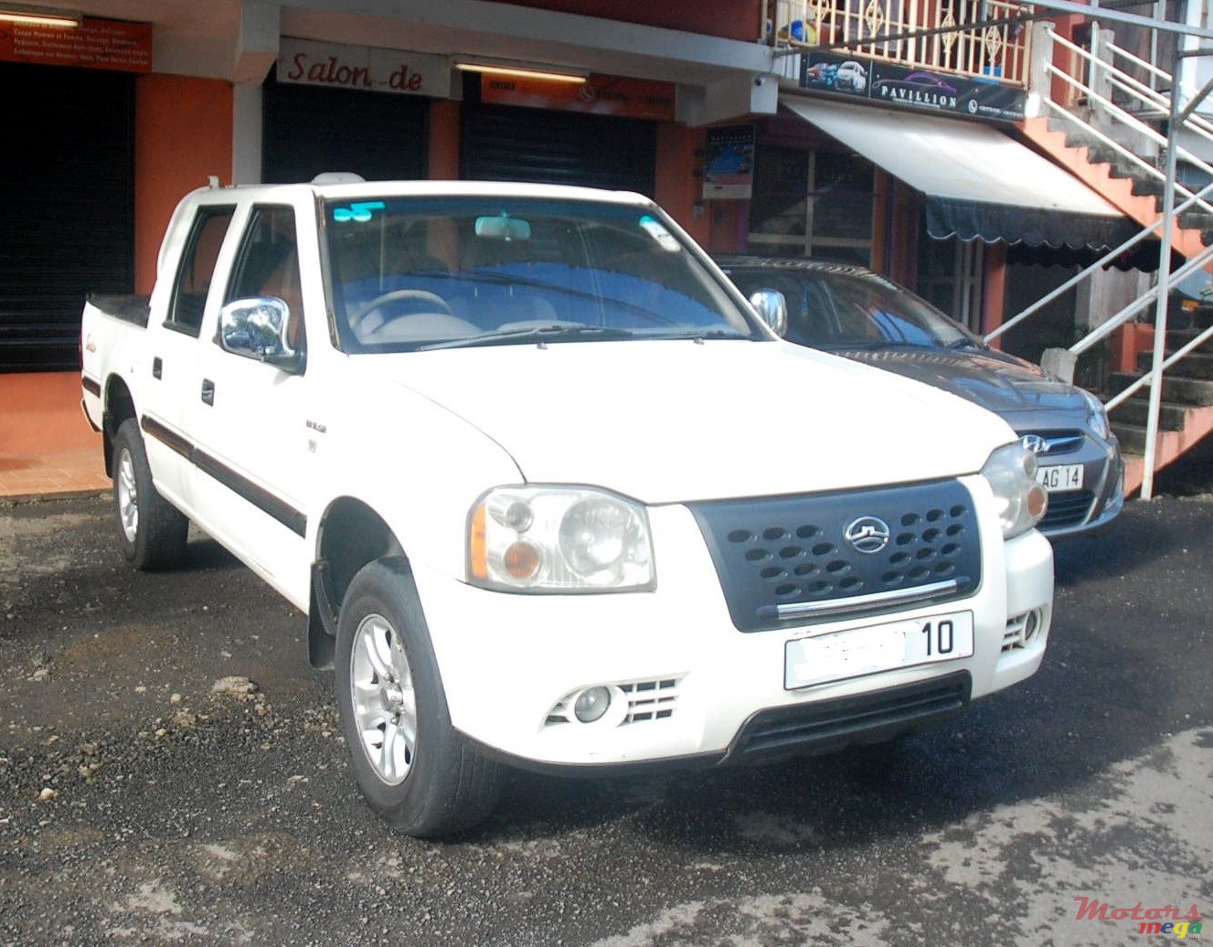 2010' GWM Double Cab Lux 4X2 photo #1