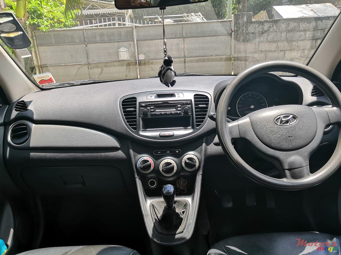 2008' Hyundai i10 photo #5