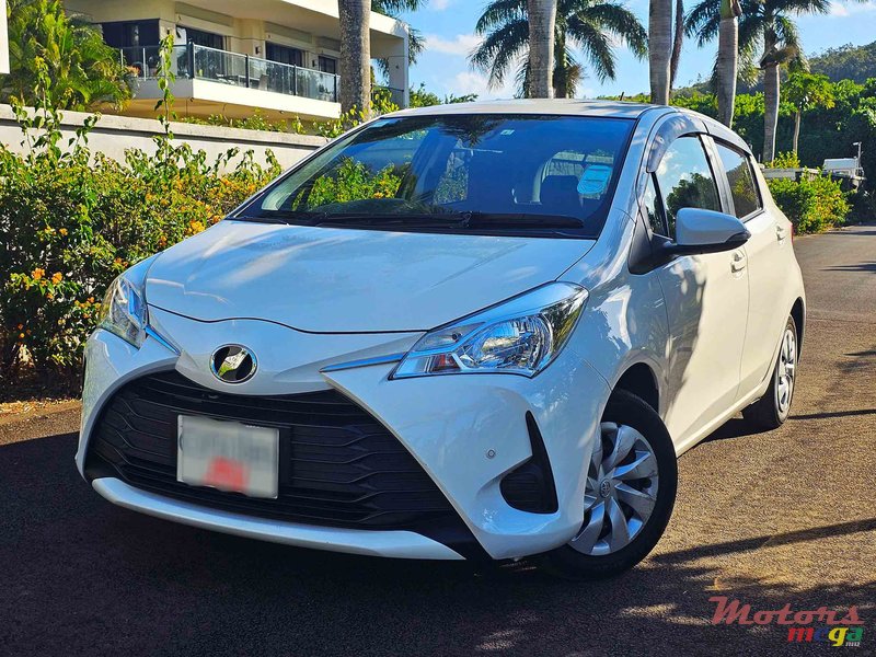 2019' Toyota Vitz 1.0 photo #2