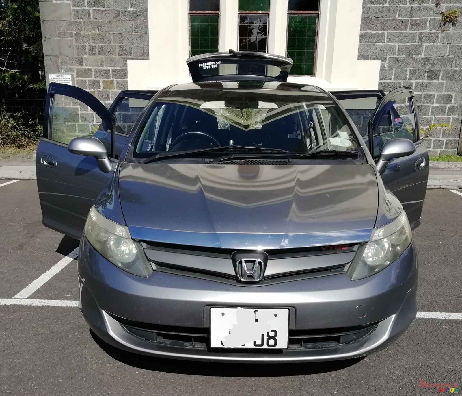 2008' Honda Civic Shuttle photo #1