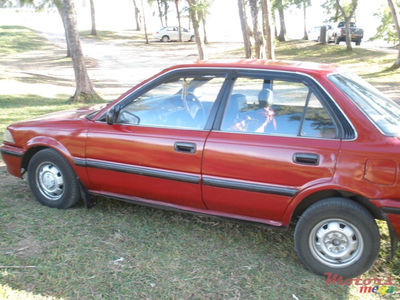 1990' Toyota Corolla photo #3