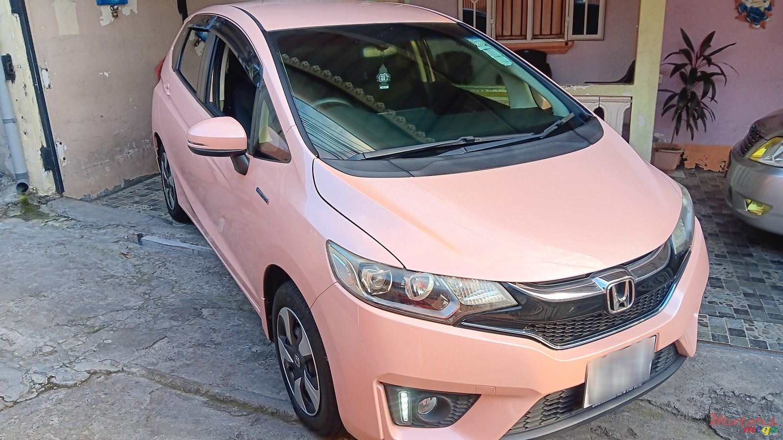 2016' Honda Fit photo #1