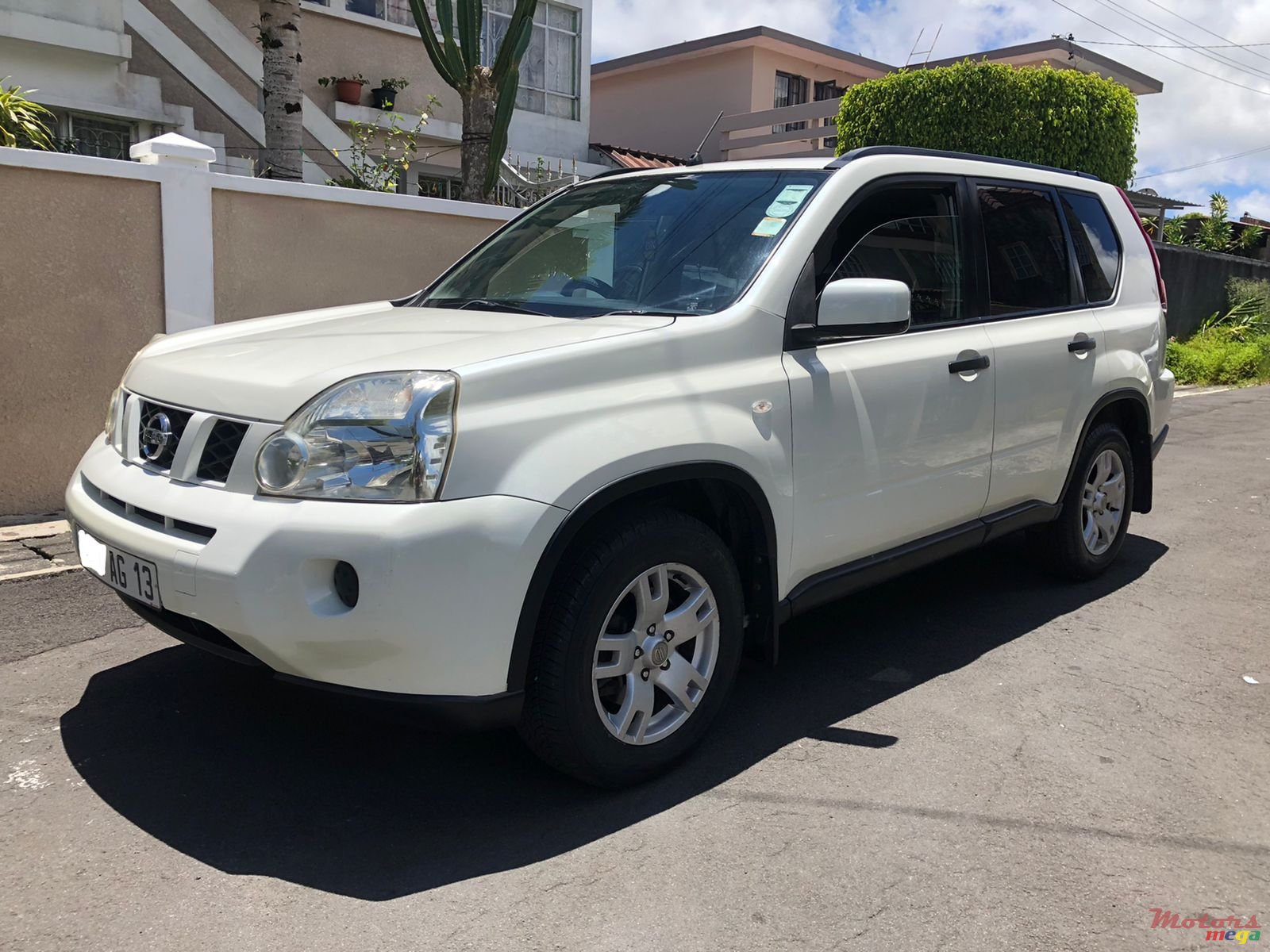 2013' Nissan X-Trail photo #1