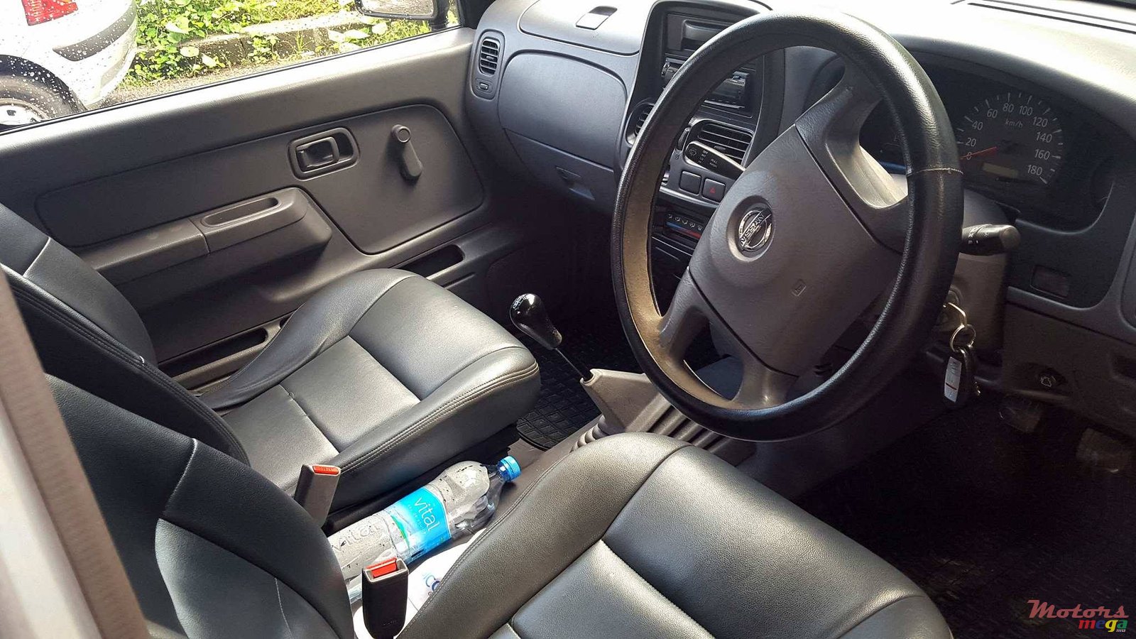 2009' Nissan Navara Double Cab Pickup Japan photo #3