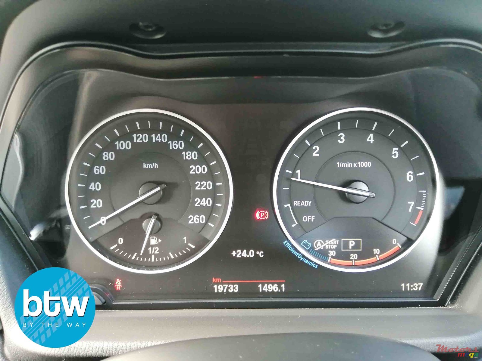 2016' BMW X1 photo #7