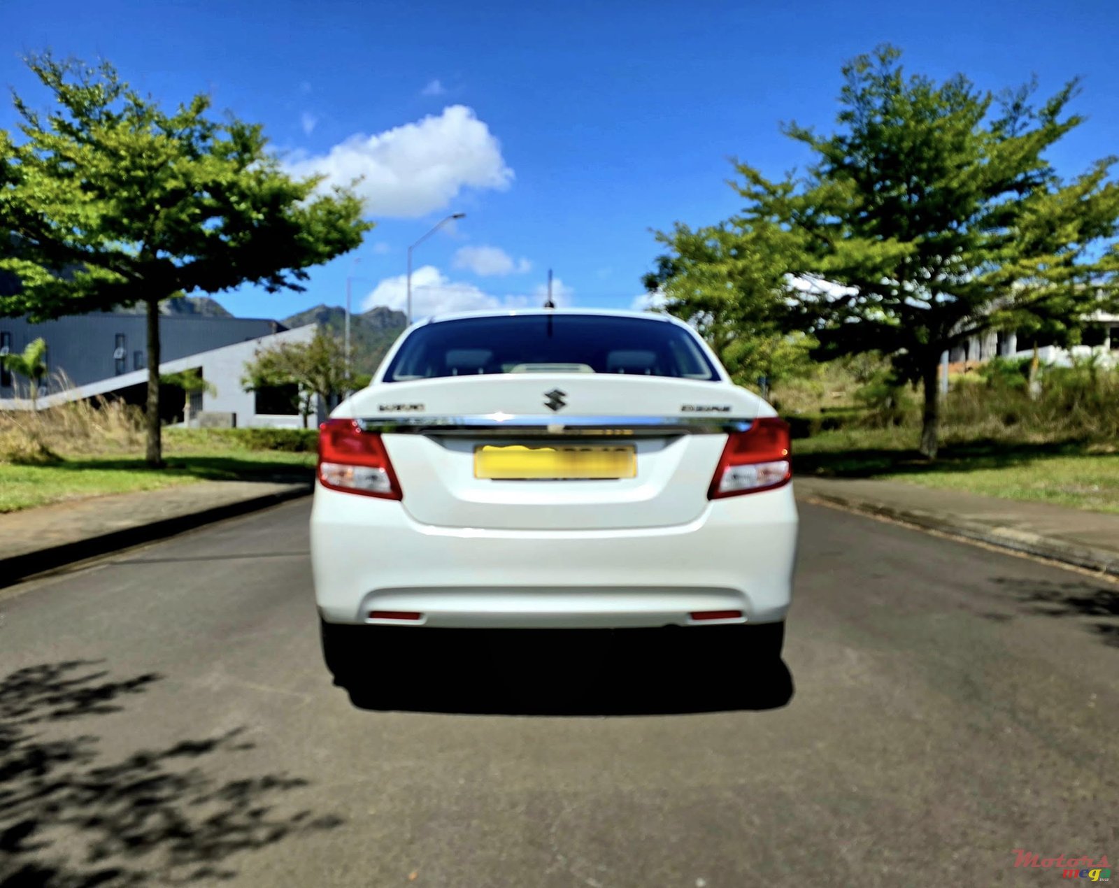 2018' Suzuki Swift D-zire photo #3