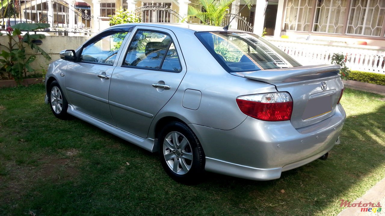 2004' Toyota vios photo #1