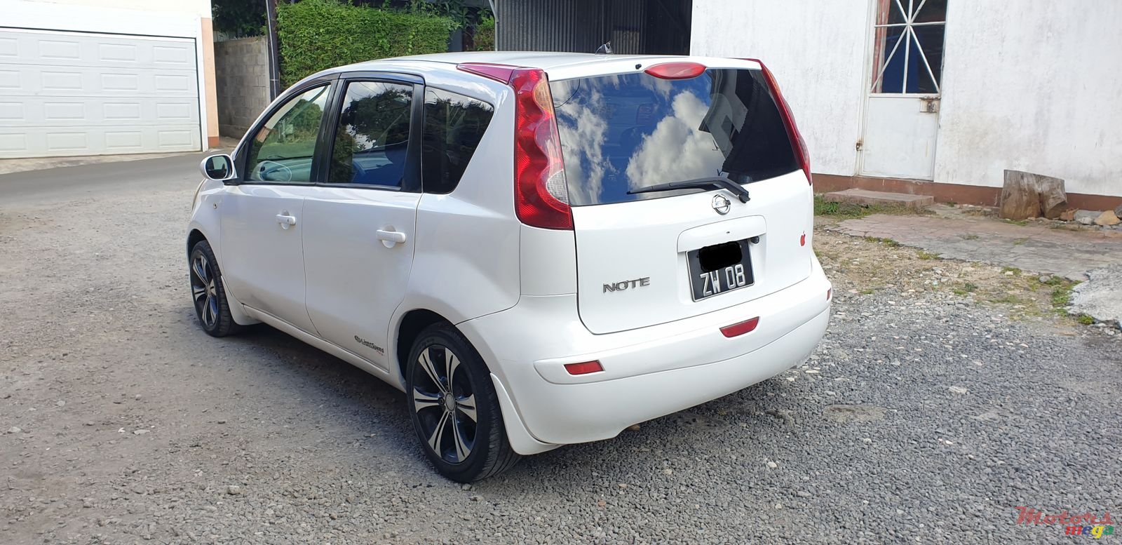 2008' Nissan Note photo #2