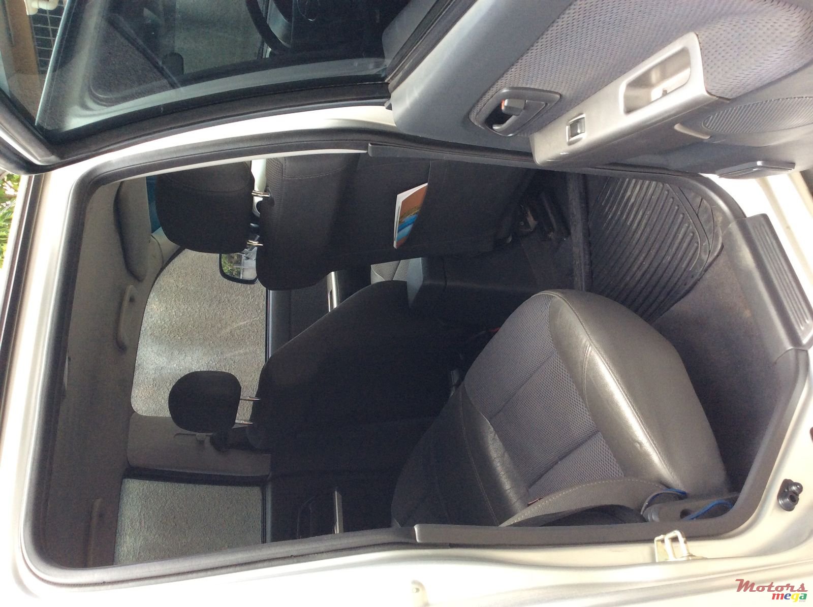 2008' Isuzu photo #5