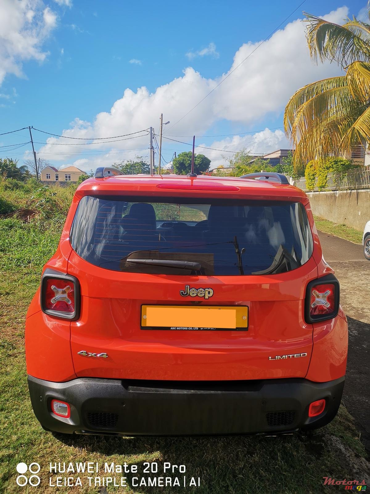 2019' Jeep Renegade Limited 4*4 Turbo photo #2
