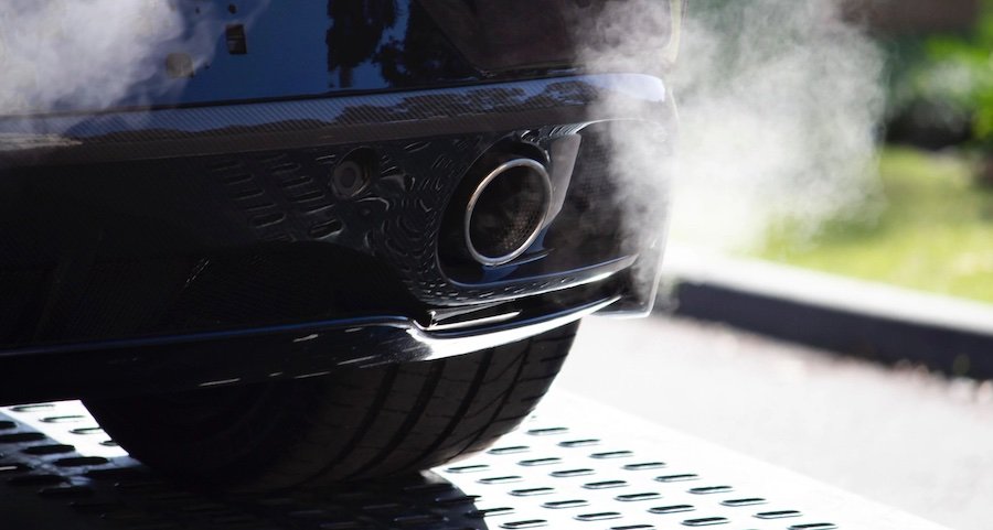 Sur la route — Véhicules fumigènes : dix autobus épinglés