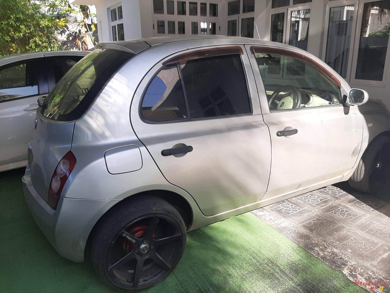 2004' Nissan March photo #2