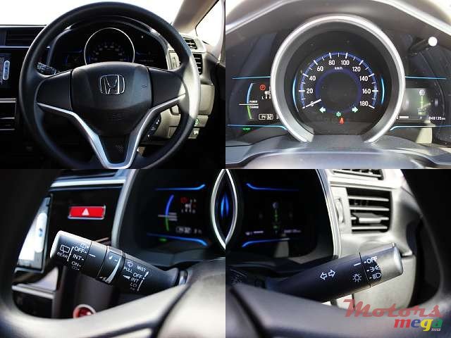 2015' Honda Fit Hybrid photo #3