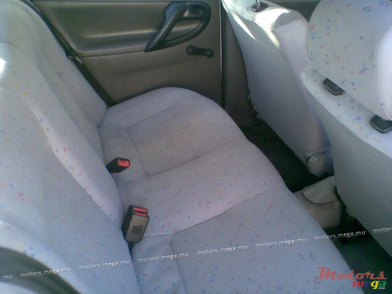 1999' Volkswagen Polo  photo #6