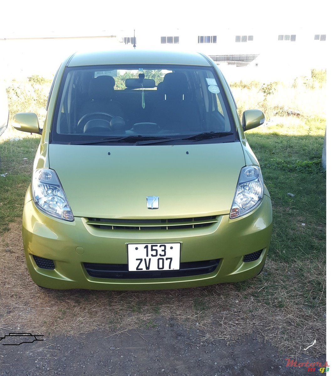 2007' Toyota Paseo photo #1