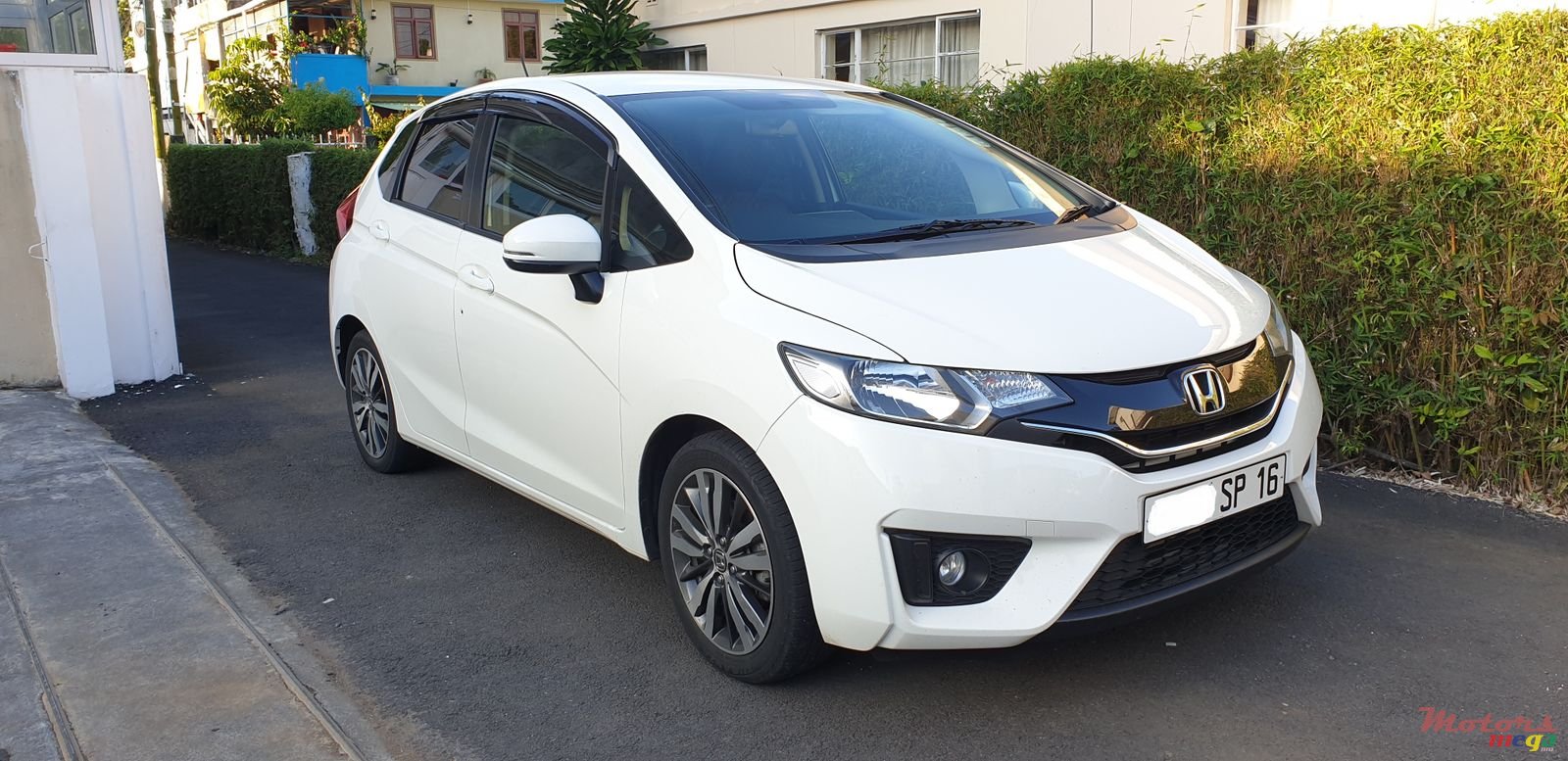 2016' Honda Jazz photo #1