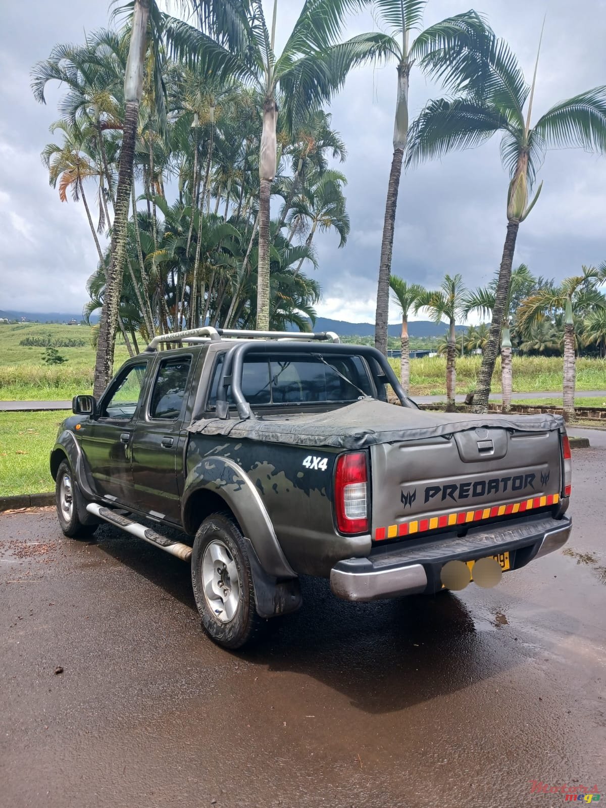 2009' Nissan Hardbody 4x4 turbo photo #4
