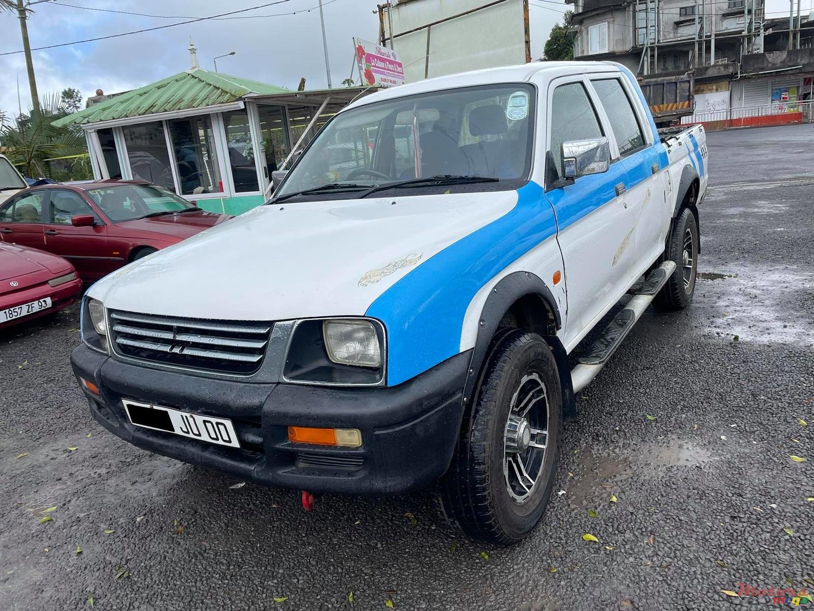 2000' Mitsubishi L 200 photo #1