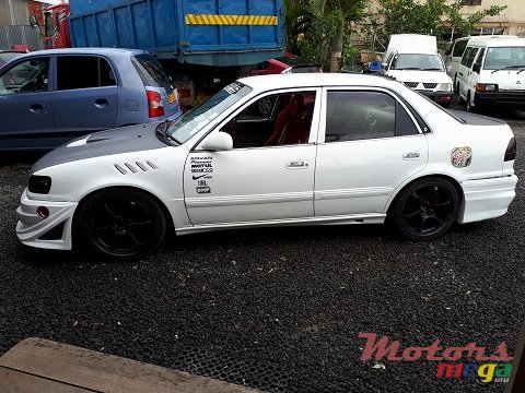 1995' Toyota Corolla photo #2