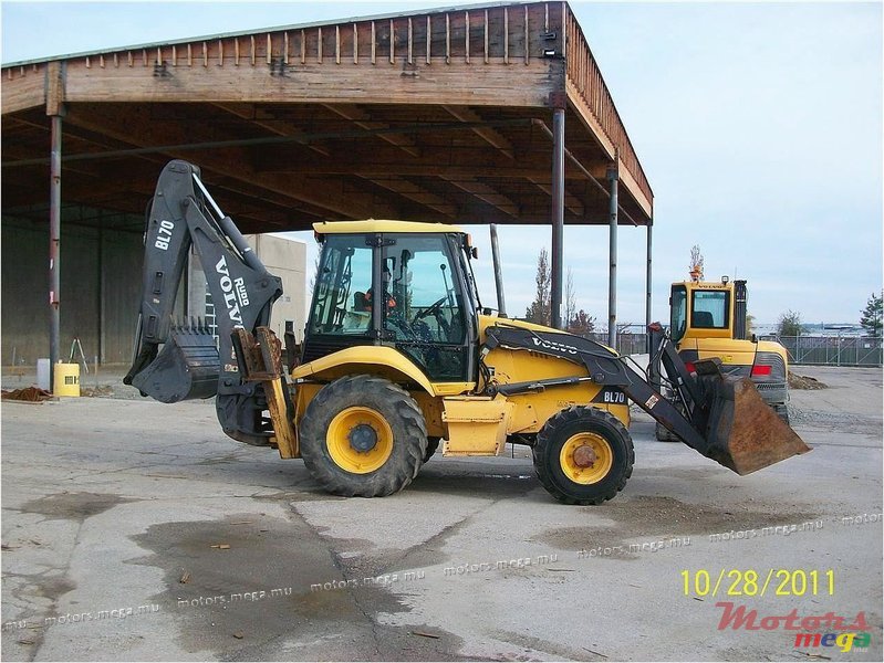 2005' Volvo photo #1